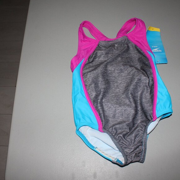 Multi Color 1 Pcs Speedo Swimsuit Size 5 New - Picture 1 of 2